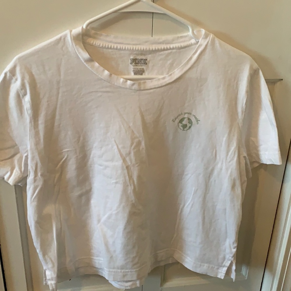 Pink t-shirt
